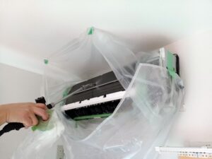 エアコン,エアコンクリーニング,咳,カビ,ホコリ